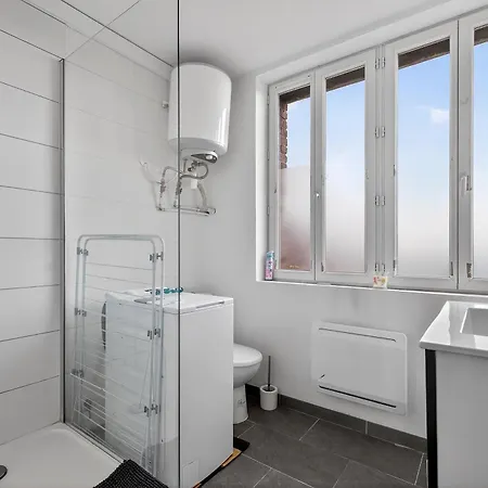 Superbe T1 Lumineux A 1 Min A Pied De La Gare Apartment